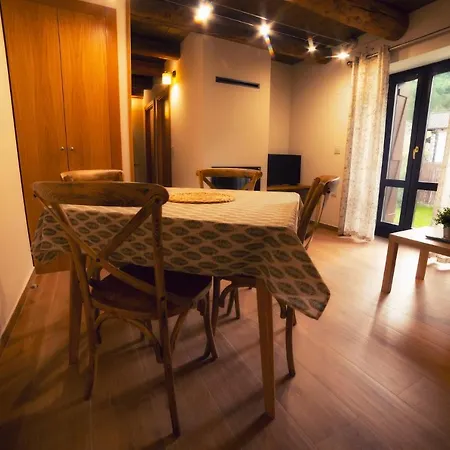 Camino De La Val Borau